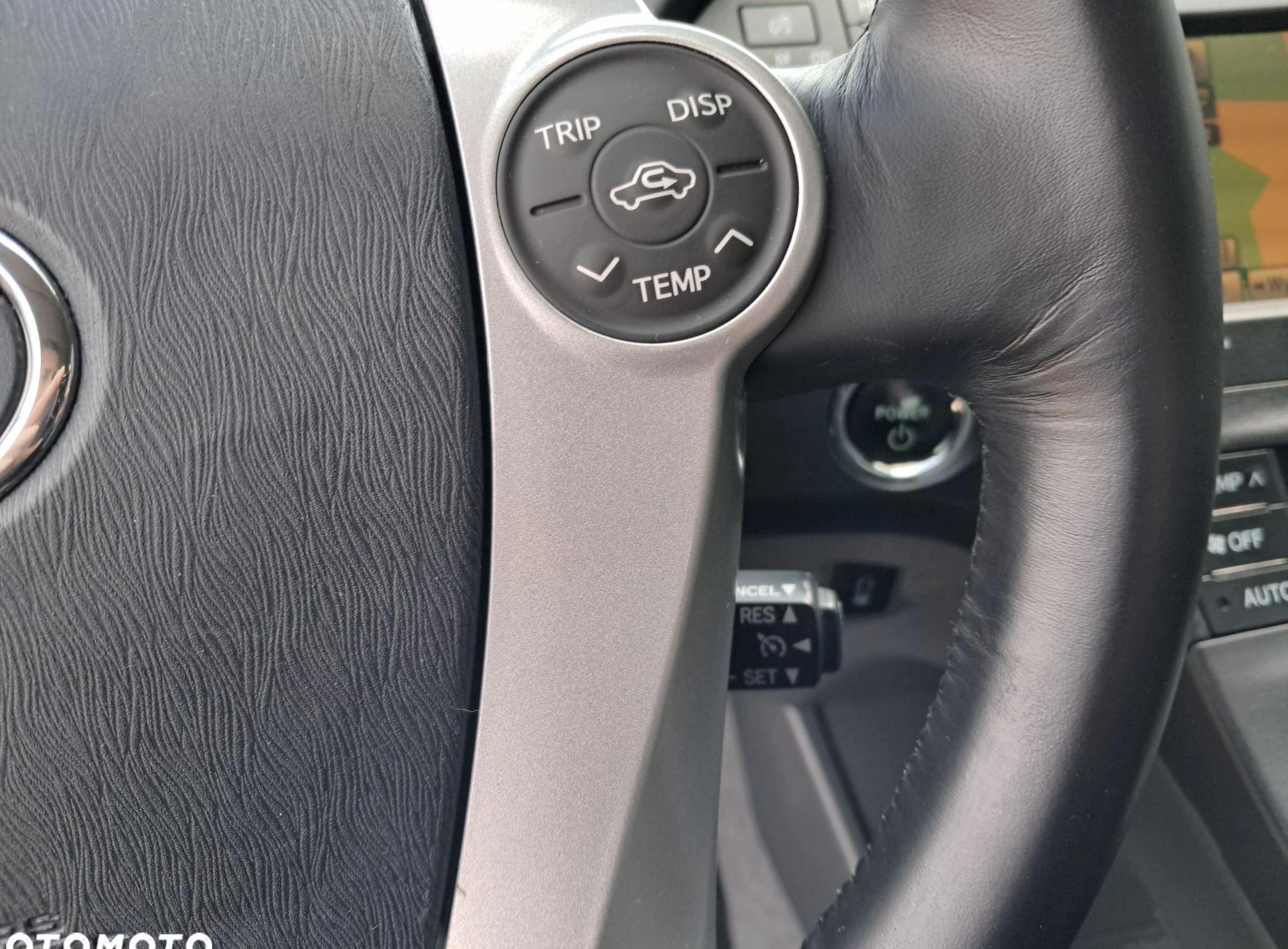 Toyota Prius cena 35000 przebieg: 383400, rok produkcji 2010 z Kostrzyn nad Odrą małe 301